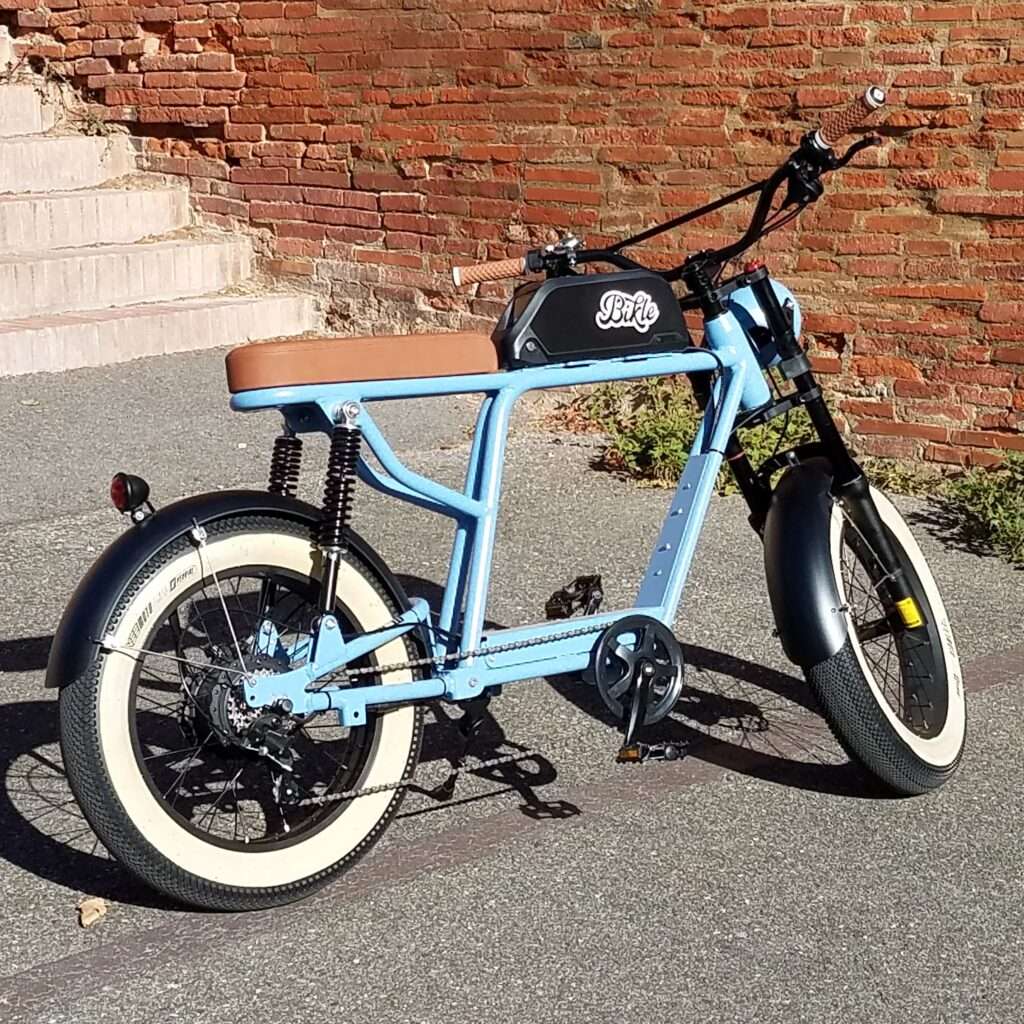Cette image représente un vélo électrique de la marque BIKLE